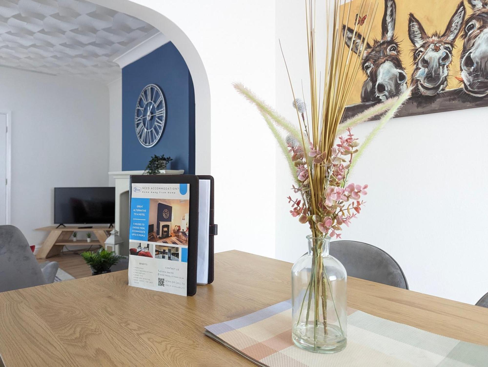3Br-St Johns Hse-Free Parking-Workers-Kitchen-Wifi-Dog Friendly Doncaster Exterior foto